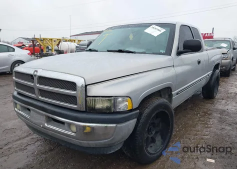 1999 Dodge Ram 1500 St из США, поврежденный, VIN 3B7HC13Y3XG206016